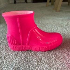 Kids size 2 hot pink rain boots